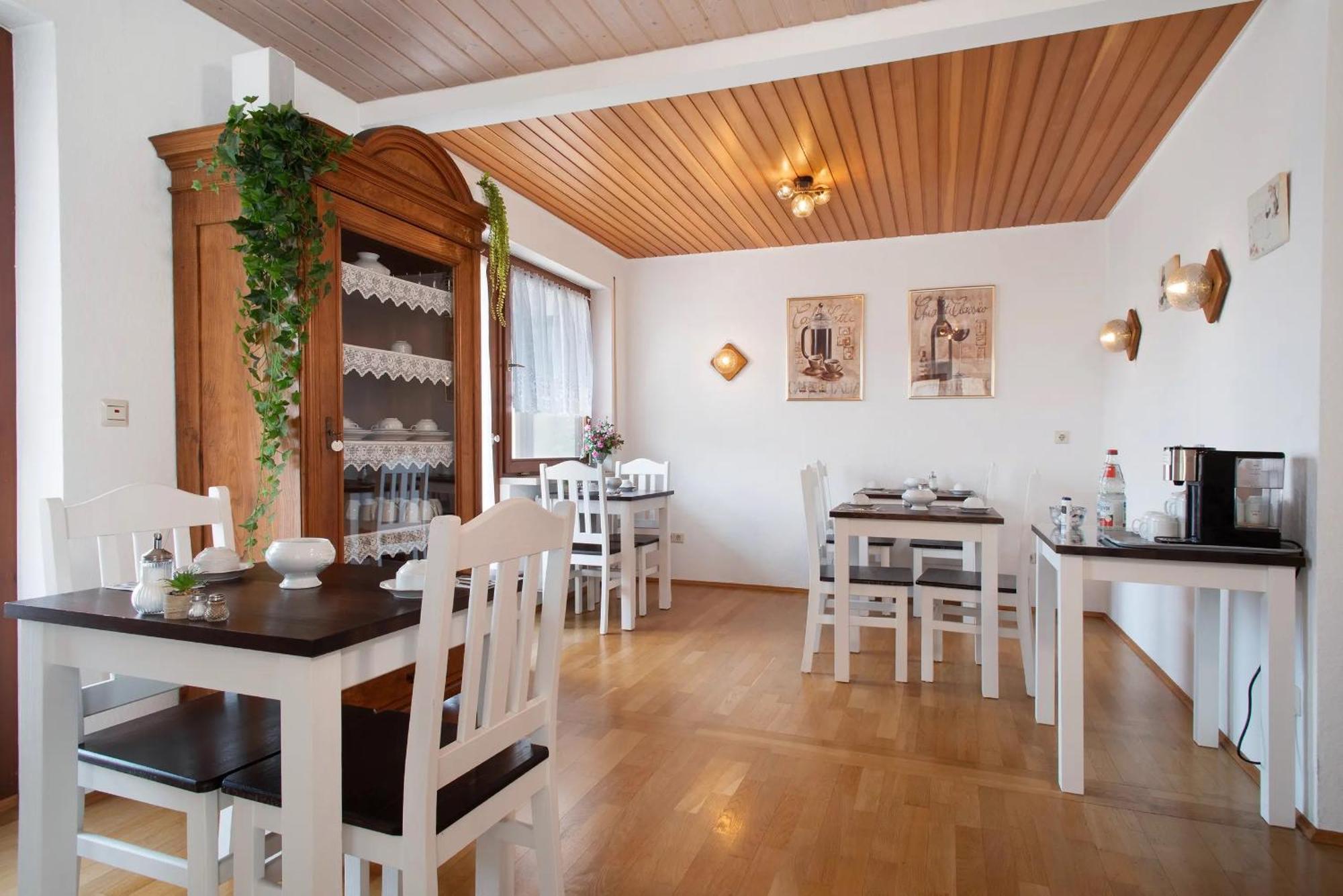 Hotel Garni Vitamari Wasserburg Bagian luar foto